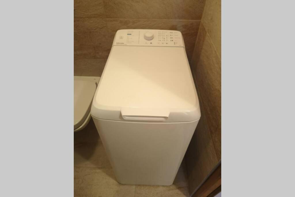 Bright Refurbished Apartment - Central ليز أوش المظهر الخارجي الصورة